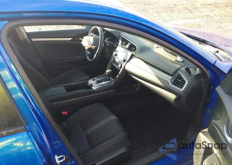 2018 Honda Civic Lx z USA, uszkodzony, nr VIN 2HGFC2F53JH536746